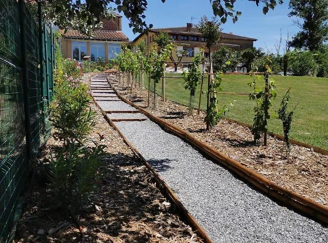 Gites Du Moulin - Le Charmant 아파트